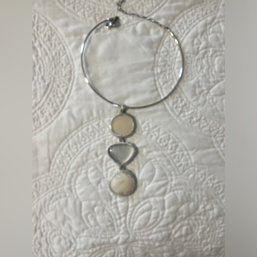 Chico’s choker drop necklace! Excellent condition! Reversible!
